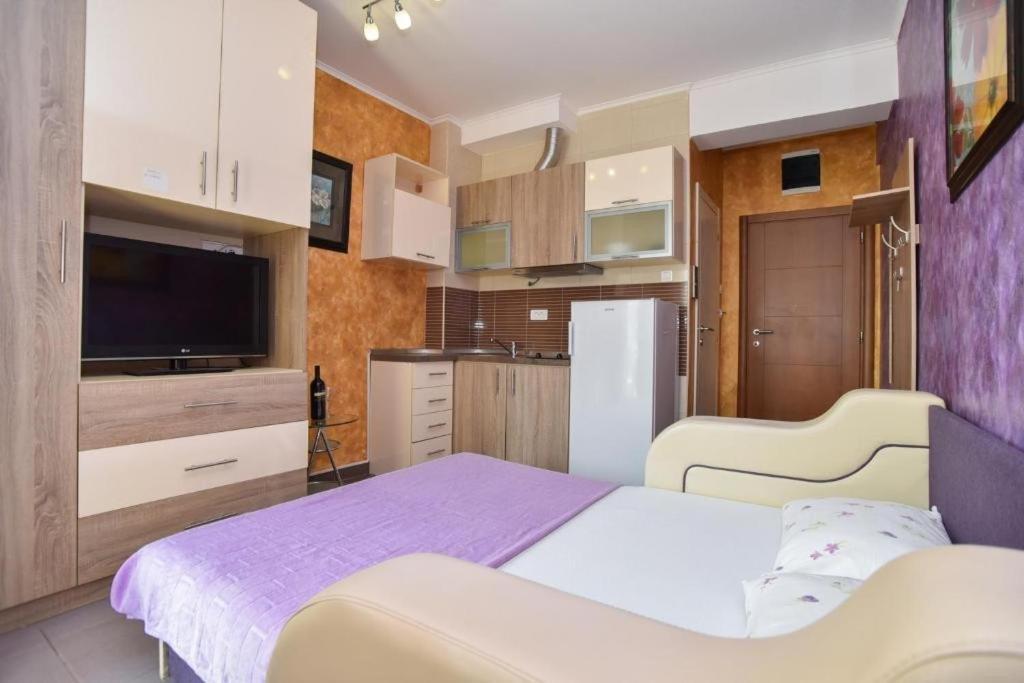 Studio Maja A * Budva